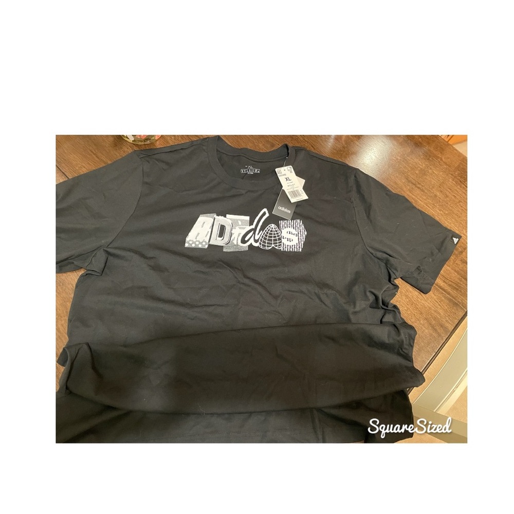 Adidas T-shirt